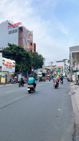 XE HƠI TẬN CỬA- DT:40M2- 3 TẦNG ĐÚC BTCT-3 PN PHẠM VĂN XẢO- TÂN PHÚ CHỈ 5đ
