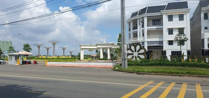 Bán Đất 4000m2 giá 4.8 tỷ tại - Chọn - Xã Bình Sơn Huyện Long Thành Đồng Nai