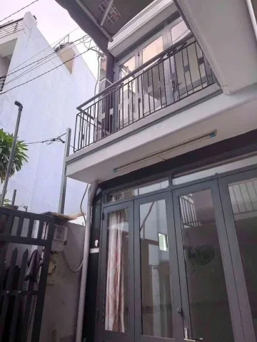 🔥 Nhỉnh 2 Tỷ có nhà Ngay Khu Ẩm Thực Phan Xích Long -sd 30m2 - Hẻm Xe Hơi 15m Sẵn Dòng Tiền