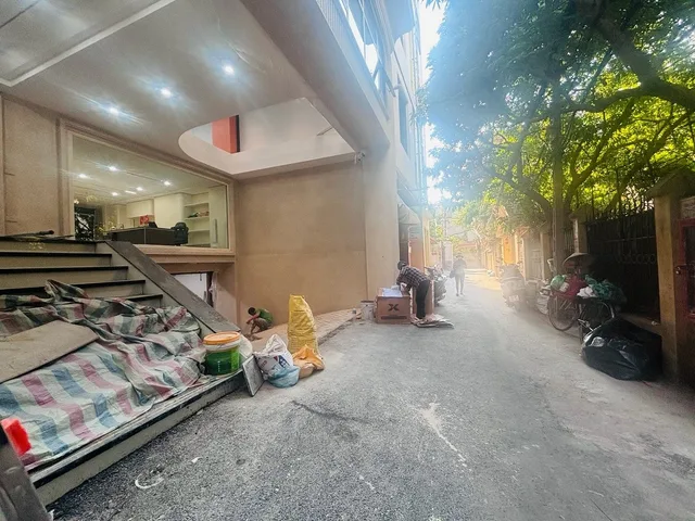 Bán Nhà Hồ Tùng Mậu. Cầu Giấy. 10 Tầng Thang Máy. Ô Tô. DT 150m2. MT 7m. Giá 71.5 Tỷ.