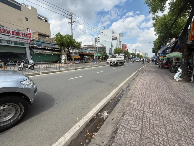 BÁN NHÀ MẶT TIỀN KINH DOANH 30M LÊ VĂN QUỚI BÌNH TÂN 93M2 12 TỶ