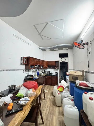 BÁN NHÀ 2 TẦNG MẶT TIỀN ĐƯỜNG PHÚ CHÂU GẦN BỆNH VIỆN THỦ ĐỨC – KINH DOANH TỐT