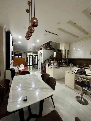 BÁN NHÀ 5 TẦNG KHU BIỆT THỰ HÀ ĐÔ CENTROSA, QUẬN 10, KHU CAO CẤP, AN NINH, SHR