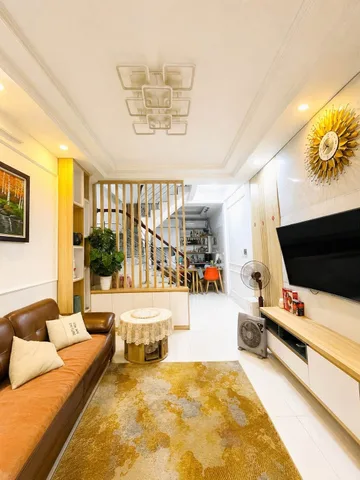 Dành cho gia đình mua ở Lê Trọng Tấn 35m2, mặt tiền 5m, Lexus vào nhà, nhỉnh 14 tỷ