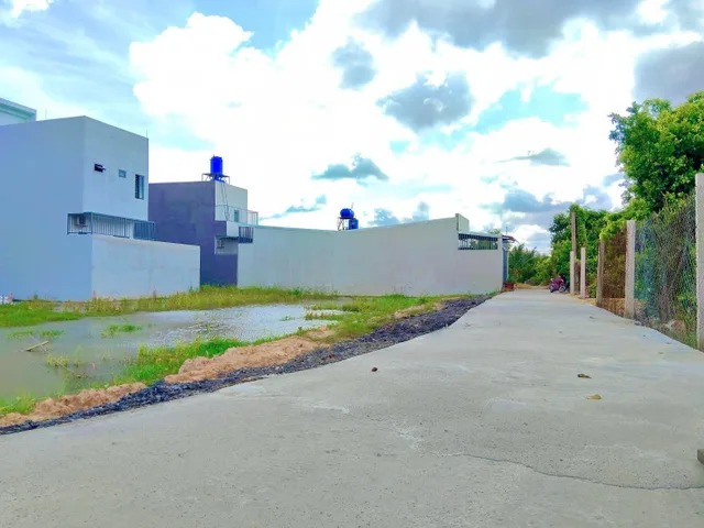 Bán Đất 100m2 thổ cư giá 790 triệu tại - Xã Đức Hòa Đông Huyện Đức Hòa Long An