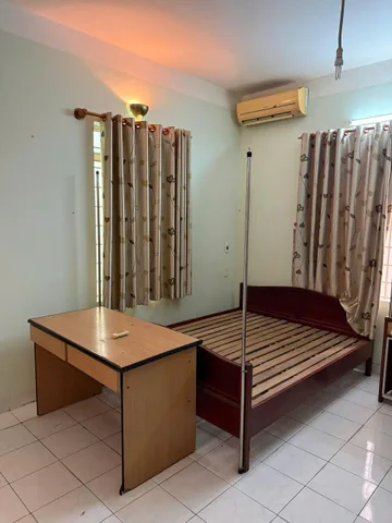 Bán Nhà Mặt Tiền 10 Hát Giang, P2, Tân Bình