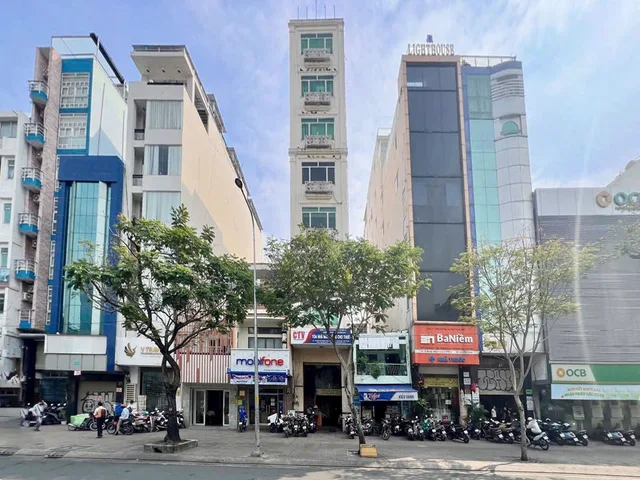 Bán Nhà Mặt Tiền 31 Hoàng Diệu, Phường 12, Quận 4