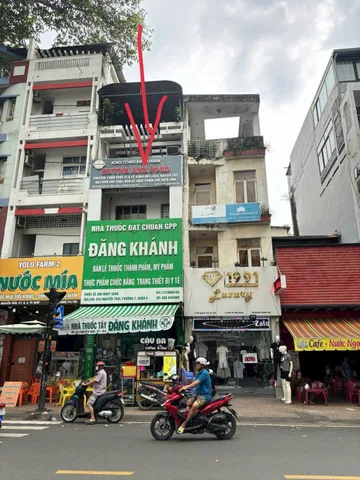 Bán Nhà Mặt Tiền 343 Nguyễn Trãi, P7, Q5