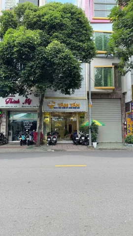 Bán Nhà Mặt Tiền 404 Cao Thắng, P.12, Quận 10