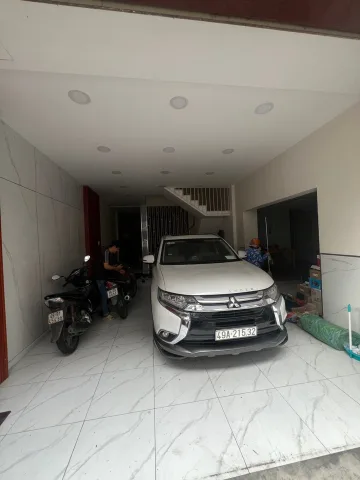 Bán nhà đẹp mặt tiền khu Bàu Cát, 72m2, 4 tầng