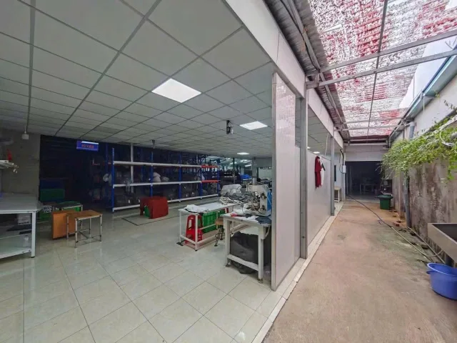 Bán Kho, nhà xưởng 565m2 có sẵn 565 m2 thổ cư giá 20.9 tỷ tại - Chọn - Phường Bình Hưng Hòa Quận Bình Tân TP. Hồ Chí MinhBÁN NHÀ XƯỞNG – FULL THỔ CƯ – DÒNG TIỀN 50TR/THÁNG – Bình Thành, P.Bình Hưng Hòa B, Q.Bình Tân, TP.HCM
