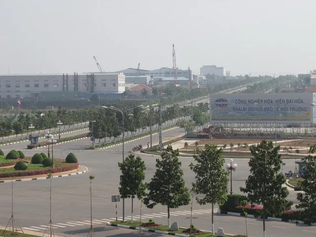 KẸT TIỀN BÁN GẤP 10X52M=520M2 NGAY KCN BÀU BÀNG, CHỢ DÂN ĐÔNG TIỆN XÂY TRỌ 850TR