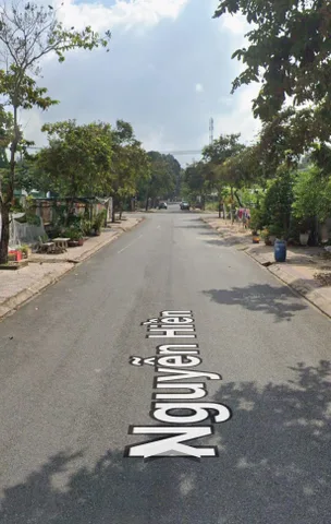 9m ngang Trung tâm hành chính giá ngộp chỉ 1.390
Hàng ngộp sâu nhanh tay