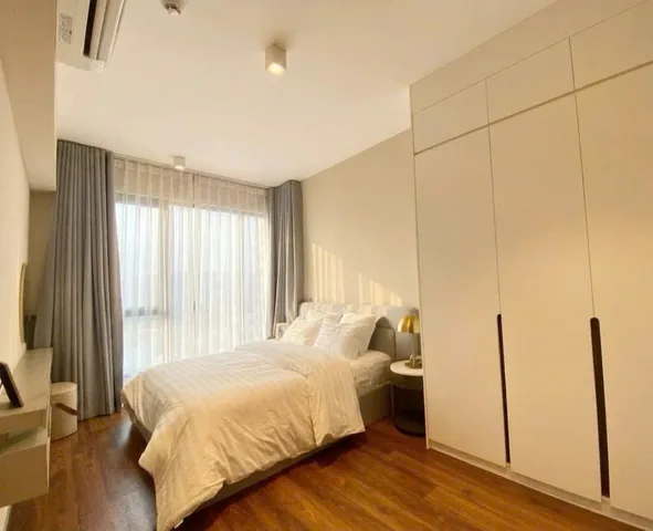 Cho thuê Căn hộ Oriental Plaza 110m 3PN chỉ 13tr/th Lh 0938771300