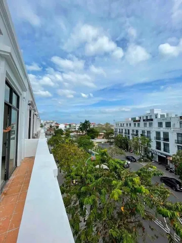 Cho thuê nhà vincom shophouse xuân khánh cần thơ đường 30/4 giá 40 triệu