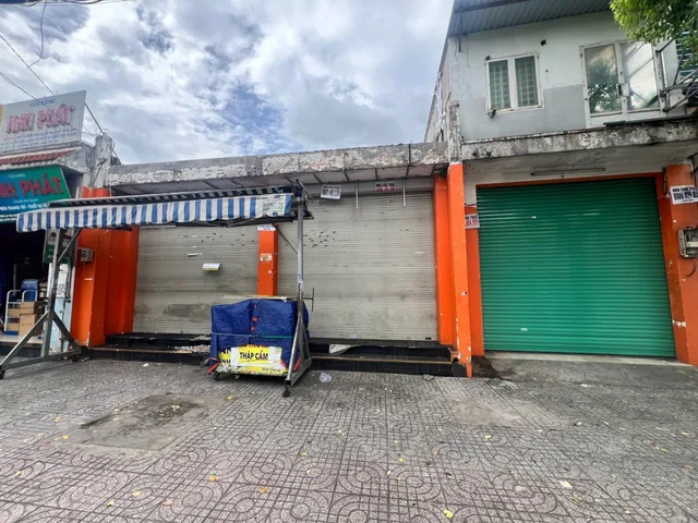 MẶT TIỀN KINH DOANH ĐỈNH TIỆN XÂY CHDV TÒA NHÀ VĂN PHÒNG