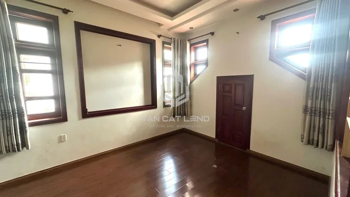 🔥 Bán biệt thự góc 2 mặt tiền khu An Bình – 157,6m² – 1 trệt 2 lầu – giá 22 tỷ TL 🔥
