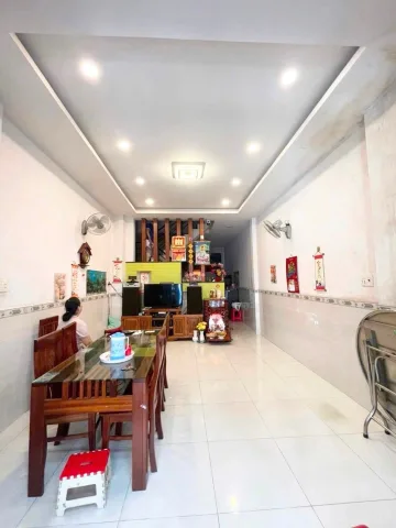 Bán Nhà riêng 55m2 có sẵn 55 m2 thổ cư giá 5.75 tỷ tại - Chọn - Phường Hòa Thạnh Quận Tân Phú TP. Hồ Chí Minh