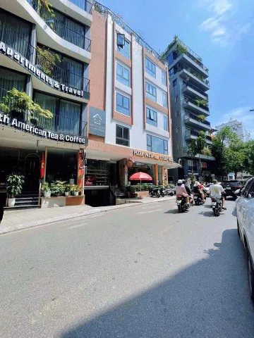 BÁN TOÀ APARTMENT ĐẲNG CÁP NHẤT PHỐ TÔ NGỌC VÂN-TÂY HỒ-DT 165M2 10 TẦNG MT 7,6M-DÒNG TIỀN 450Tr/THÁNG-GIÁ 98.8 TỶ
