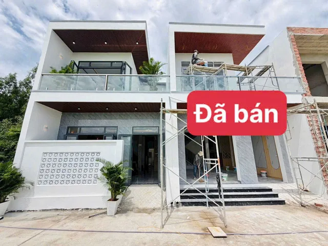 Bán căn biệt thự mini 90m2 thổ cư giá 1.85 tỷ ngay chợ Thạnh Phú