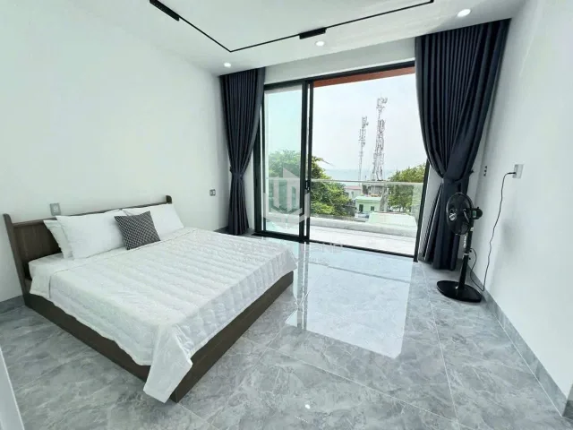 🏡 CHO THUÊ VILLA HỒ BƠI TRẦN PHÚ – VIEW BIỂN – DT 180,4M² – GIÁ 35 TRIỆU/THÁNG