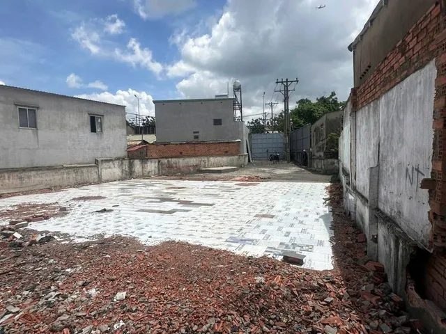 Cho thuê Đất 700m2 sẵn điện 3 pha đường Xa Lộ Hà Nội gần KDL Suối Tiên Quận 9
