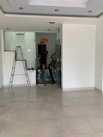 Cho thuê tòa nhà a tầng mặt tiền Xô Viết Nghệ Tĩnh , Hoà Cường