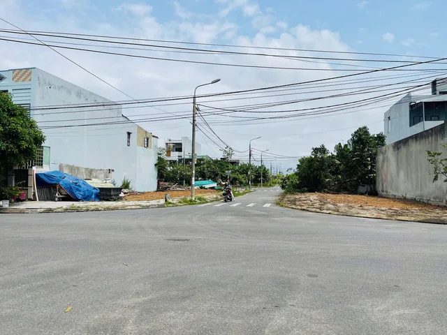 🔴 Bán lô góc 135m2 ( ngang 7m ) Đường Văn Tiến Dũng - Giá 10,2 tỷ