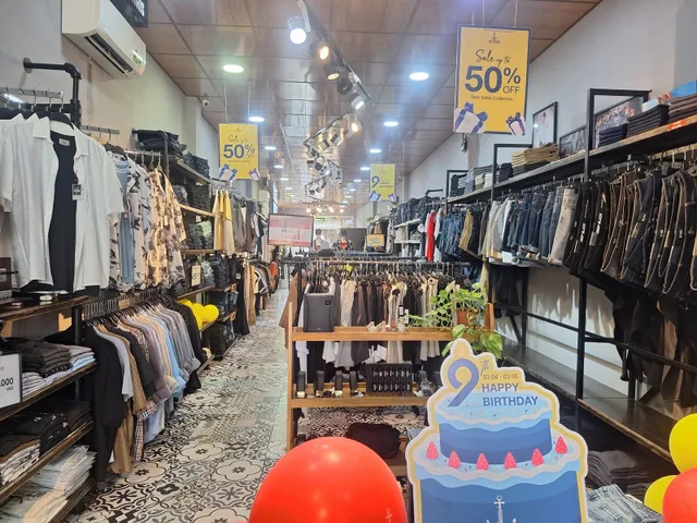 BÁN NHÀ MẶT TIỀN ĐƯỜNG LÊ VĂN CHÍ, LINH TRUNG - 146m2 - GIÁ 14.9 TỶ TL