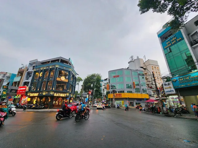 Bán Nhà Mặt Tiền 140 Trần Quang Khải , Phường Tân Định, Quận 1