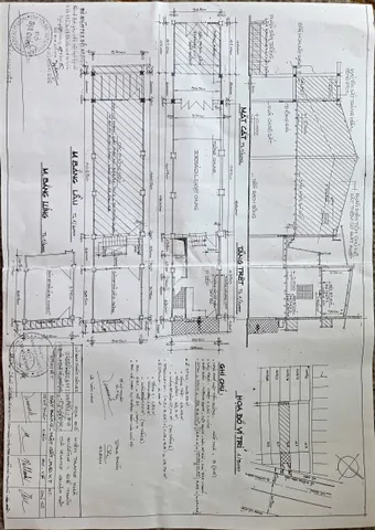Bán Nhà Mặt Tiền 39 Đề Thám, Phường Cô Giang, Quận 1
