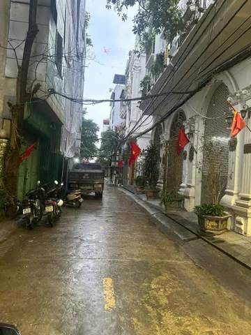 CHO THUÊ NHÀ 8 TẦNG – ĐƯỜNG TÂN MAI, 45M2 - 8 TẦNG. THANG MÁY.