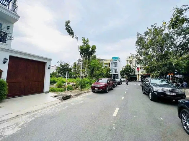 BDS HVL [NC] BÁN BIỆT THỰ ĐẸP NGAY LƯƠNG ĐỊNH CỦA QUẬN 2