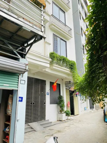 NGUYỄN KHANG – CẦU GIẤY – 55M² × 2,5 TẦNG – 3PN – MT 4M – NGÕ RỘNG – GIÁ CHỈ 9 TRIỆU/THÁNG