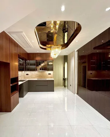 Bán Nhà 60m2-5 lầu-chỉ 12,59 tỷ hẻm ô tô ngay Nơ Trang Long