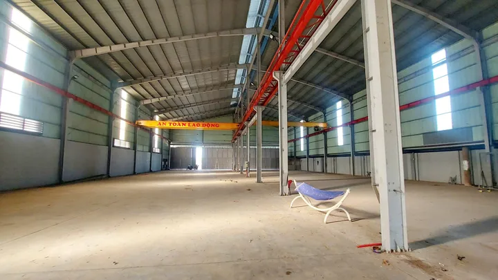 Cho thuê Kho, nhà xưởng 3300m2 giá 40 triệu tại - Chọn - Thị trấn Long Hồ Huyện Long Hồ Vĩnh Long