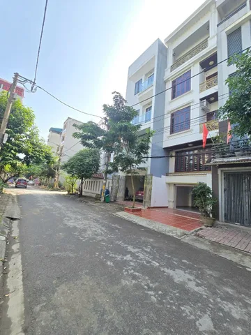 BÁN NHÀ DÂN XÂY 5 TẦNG X68m2 SÁT GA METRO NHỔN , VĐ3.5 , PHÂN LÔ VỈA HÈ KINH DOANH