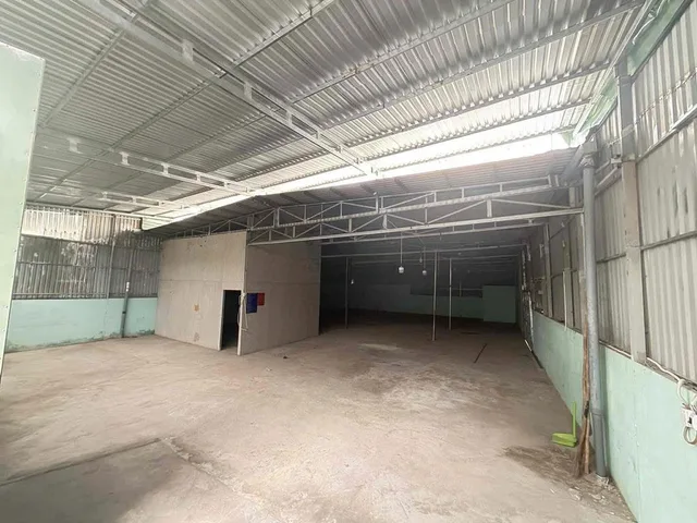 Cho thuê Kho 400m giá 30 triệu tại đường Tam Bình Phường Hiệp Bình Chánh Quận Thủ Đức