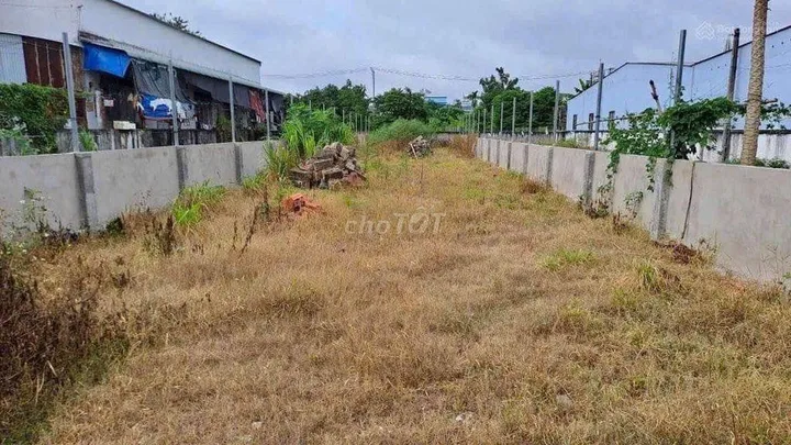 Bán Đất 300m2 có sẵn 100 m2 thổ cư giá 430 triệu tại - Chọn - Phường Hiệp Thành Thành phố Thủ Dầu Một Bình Dương