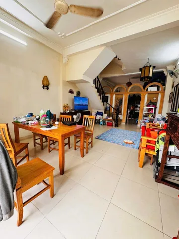 BÁN NHÀ GÓC 2 MẶT TIỀN - 3 TẦNG - SÁT ĐỖ XUÂN HỢP - GẦN ĐH VĂN HOÁ - GIÁ 8.x TỶ