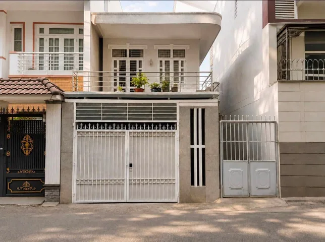 Bán Nhà 76m2-2 lầu-14,9 tỷ phù hợp xây mới ngay hẻm ô tô Nguyễn Văn Thương
