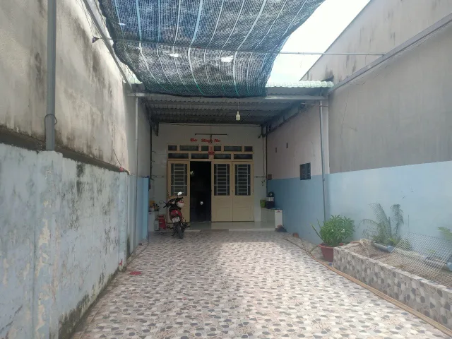 Bán Nhà riêng 200m2 có sẵn 100 m2 thổ cư giá 1.7 tỷ tại Xã Tân Bình Huyện Vĩnh Cửu Đồng Nai