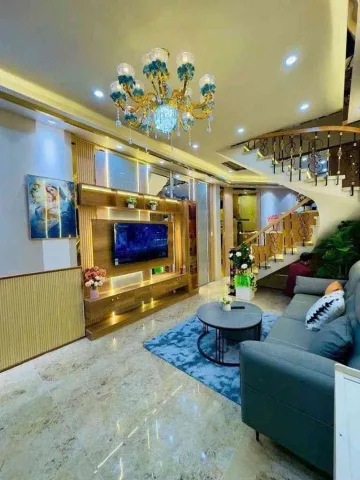 NHÀ ĐẸP LUNG LINH - SIÊU PHẨM VÀNG - HXH - 3 TẦNG - NGANG 4M - THĂNG LONG - DÒNG TIỀN 21 TRIỆU/THÁNG