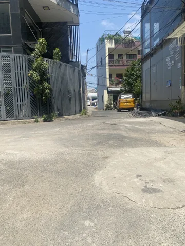 B.á.n n.h.à trung tâm Trường Thọ, DT 97m2 chỉ nhỉnh 5tỉ, hẻm ô tô, SHR