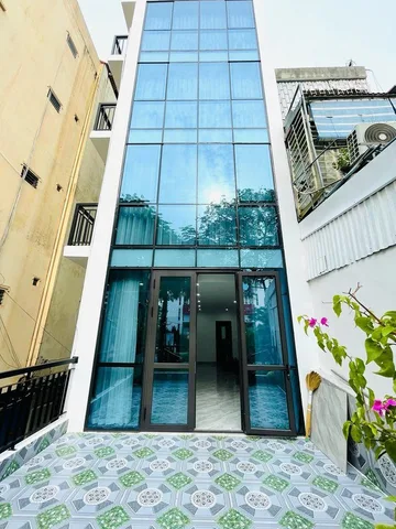 Cho thuê nhà Mặt Phố 6 tầng THANG MÁY tại NGUYỄN CƠ THẠCH, Nam Từ Liêm. 55 triệu/ tháng