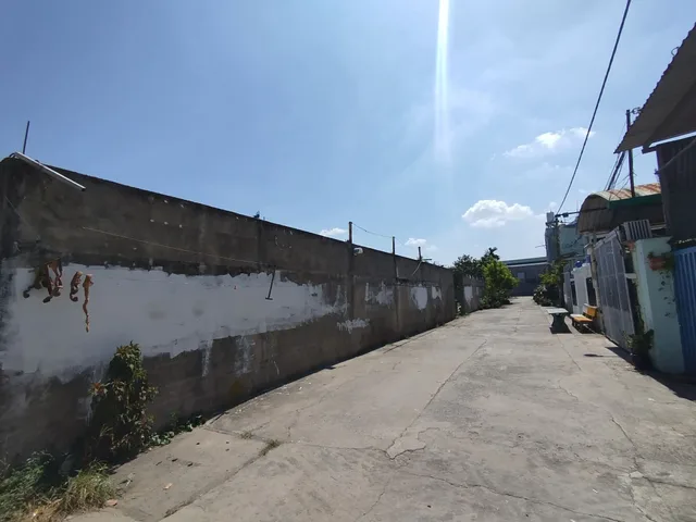 🔥 ĐƯỜNG XE TẢI 2 MẶT TIỀN THẠNH LỘC 43 – 2.100M² – 1.600M² THỔ CƯ – VIEW SÔNG SÀI GÒN 🔥