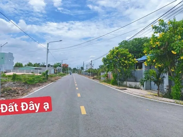 Đất Ven Biển 97m2 giá 1.5 tỷ đối diện chợ Lộc An ,sổ hồng riêng