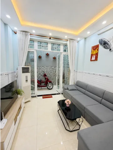 🇻🇳 TRẦN THÁI TÔNG, TÂN BÌNH – 44M² (4x11M) – 4 TẦNG BTCT – 4PN 3WC – HẺM Ô TÔ.