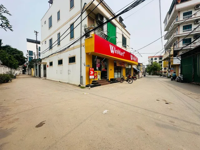 Bán Nhà 7 tầng thang máy x50m2 Mt6.6 Gần nhổn , đại học công nghiệp Hà nội , Oto vào nhà , sát siêu thị