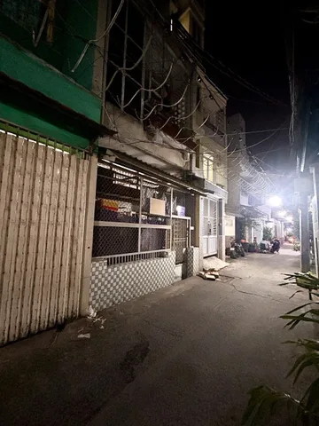 Bán Nhà riêng 44m2 có sẵn 44 m2 thổ cư giá 6.7 tỷ Đ.Tôn Thất Thuyết- Lưu thông ra Đ.xóm chiếu, Tôn Đản. Nguyễn Tất Thành.